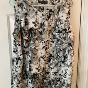 Black and white floral tank top.